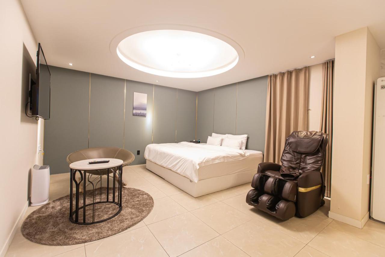 Knox Hotel Cheonan Exterior foto