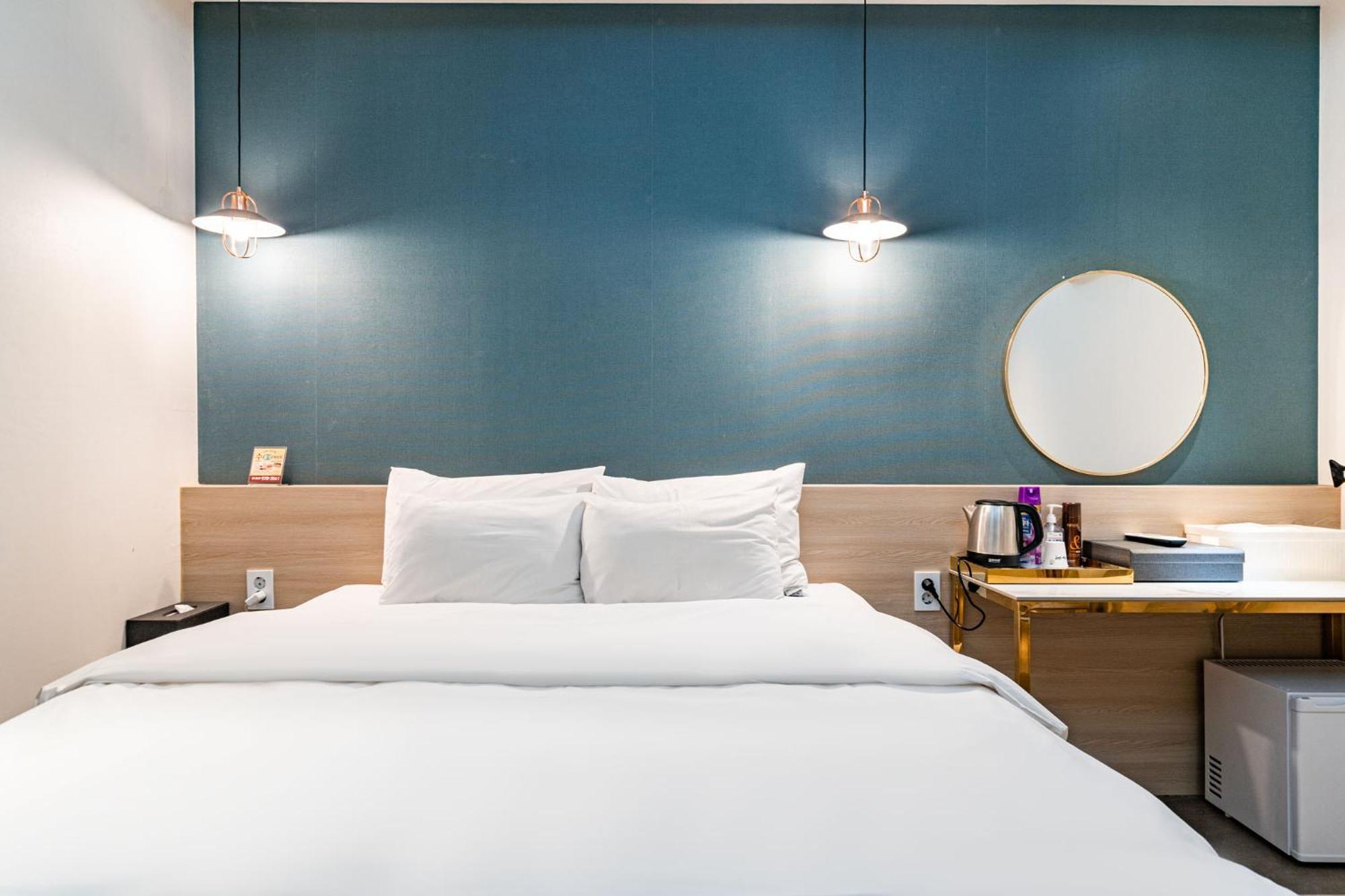 Knox Hotel Cheonan Exterior foto