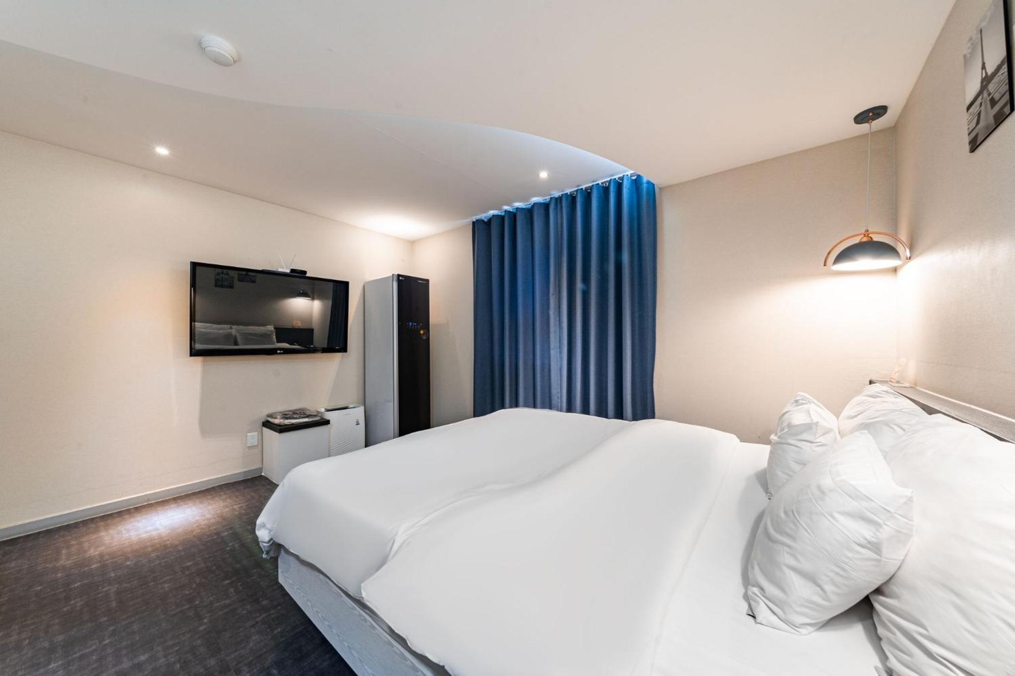 Knox Hotel Cheonan Exterior foto