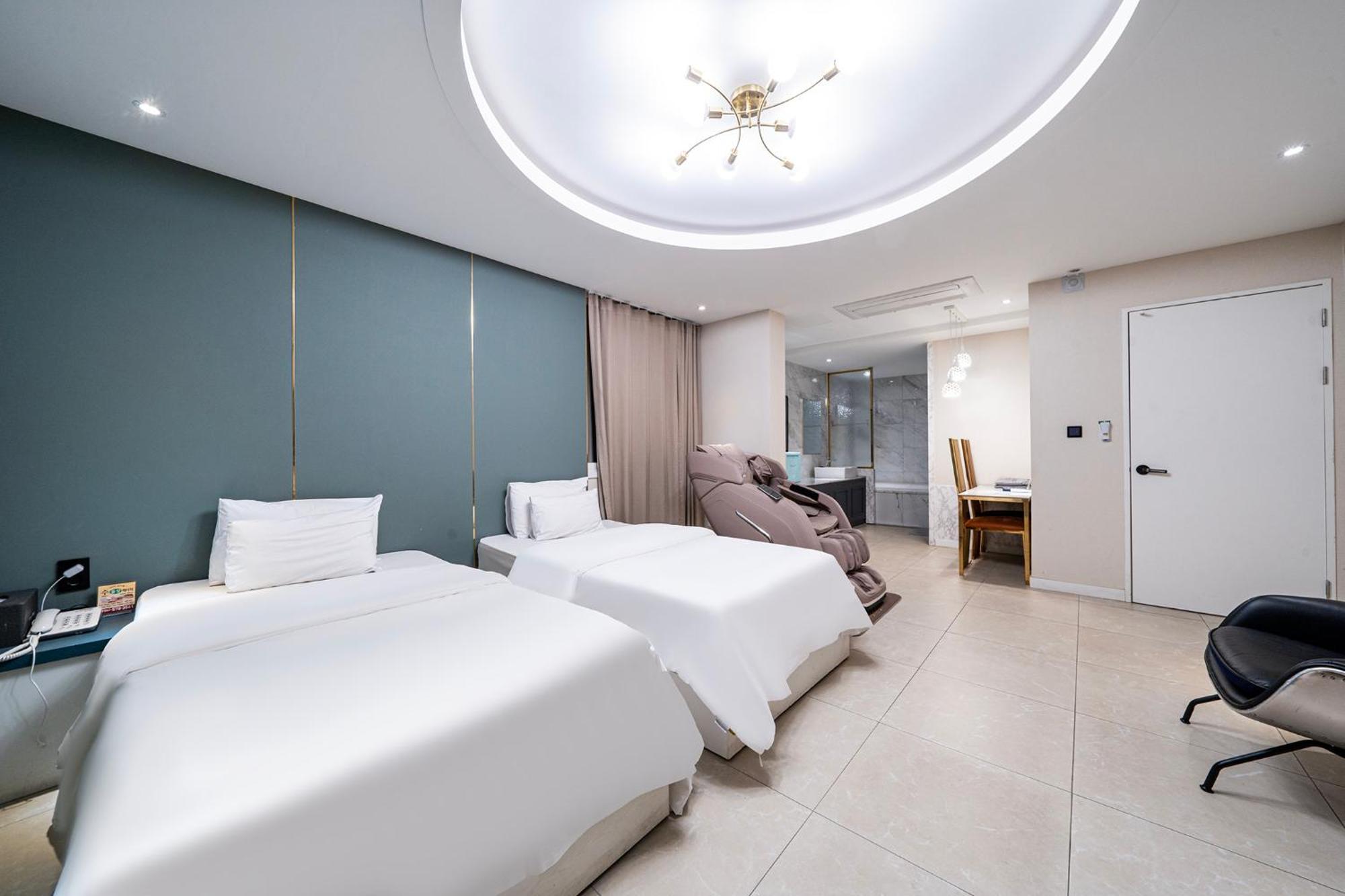 Knox Hotel Cheonan Exterior foto